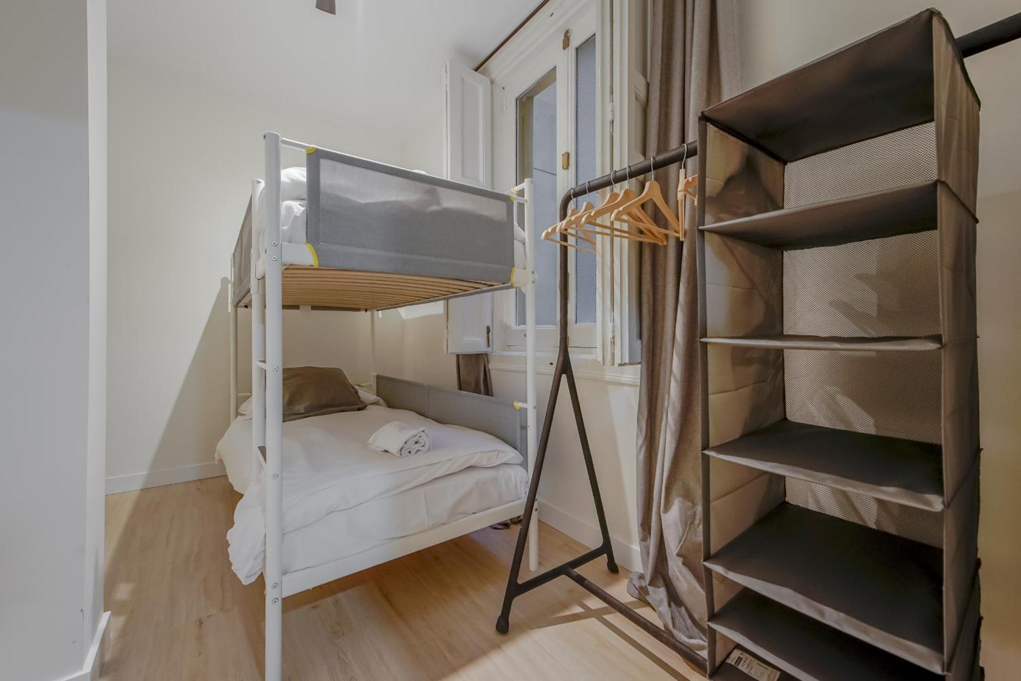 Cozy&New Apartment Para 6Pax En La Plaza De Tirso - Madrid E1 Exterior photo